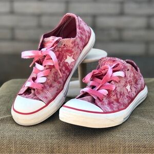 Converse One Star Women's Canvas Athletic Shoes Size 7 Pink White Tie Dye
